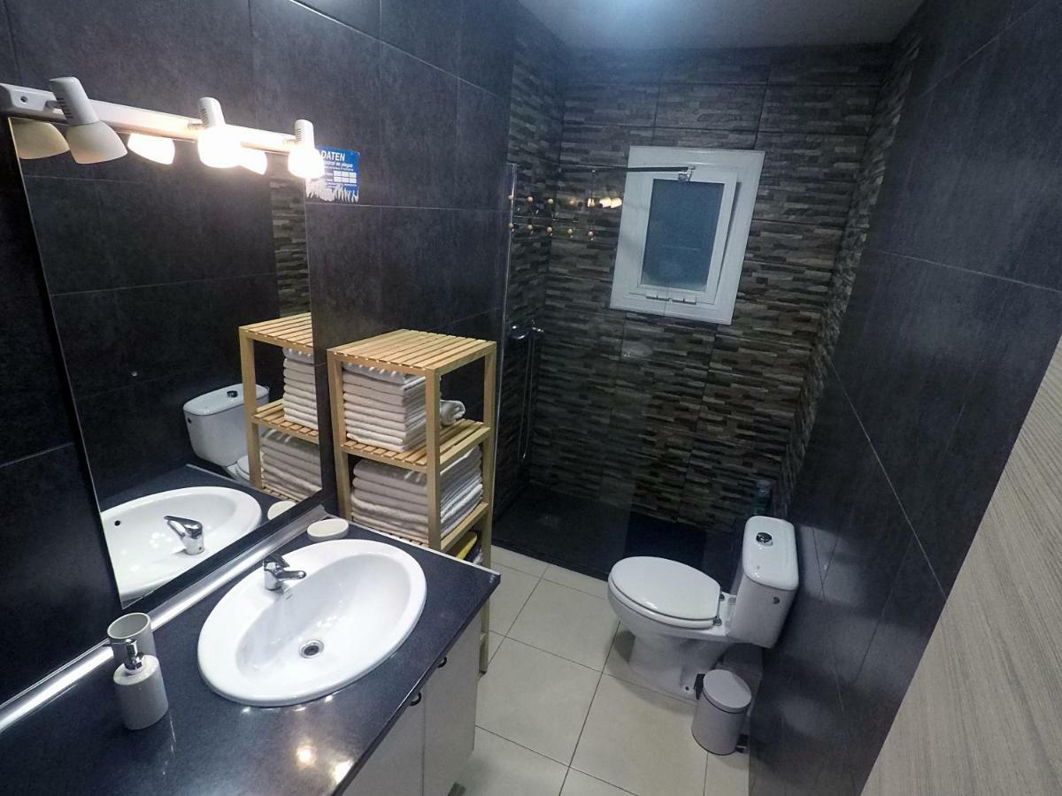 Your Home - Sagrada Familia Apartment Барселона Экстерьер фото