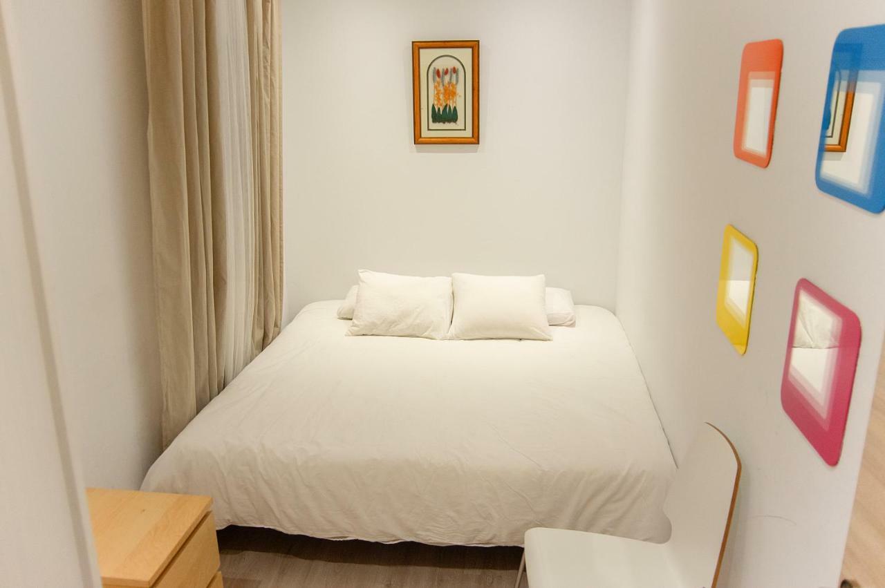 Your Home - Sagrada Familia Apartment Барселона Экстерьер фото